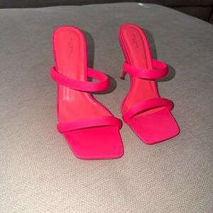 NEW • PrettyLittleThing Vibrant Pink double strap Mule NWOT